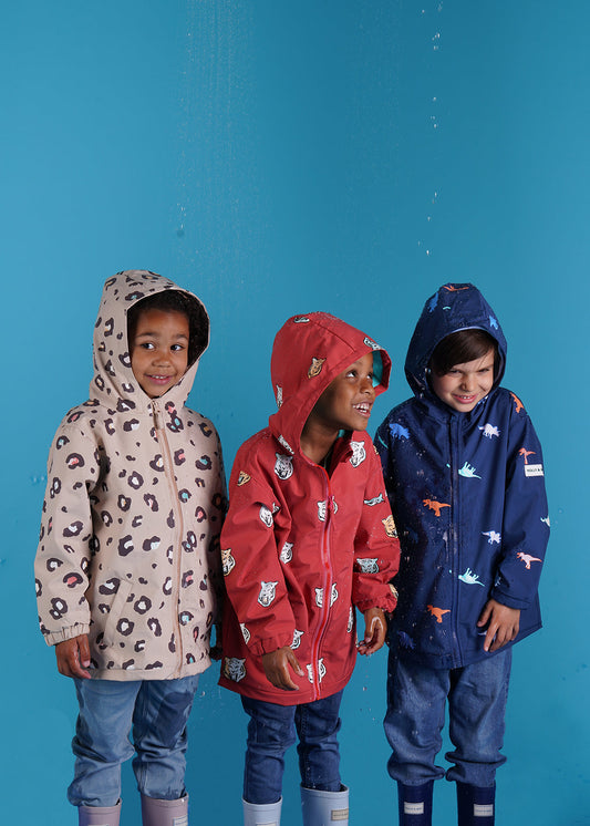 Off season travel adventures for families - www.hollyandbeau.com